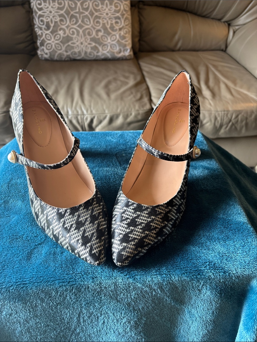 Bandolino Black and White Houndstooth Mary Jane Heels